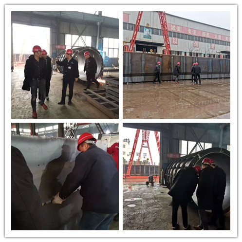 歡迎客戶朋友到偉志模板來(lái)