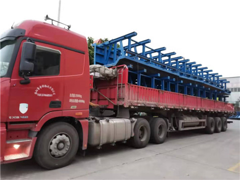 30米T梁鋼模板開(kāi)始發(fā)貨