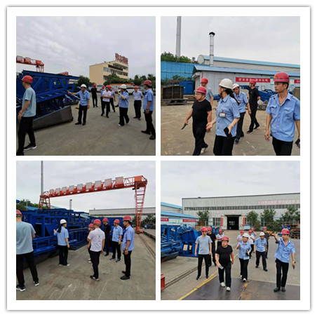 歡迎老客戶帶考察團(tuán)到偉志鋼模板廠家