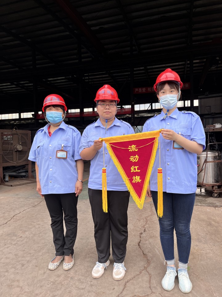 偉志鋼模板企業文化構建，頒發流動紅旗