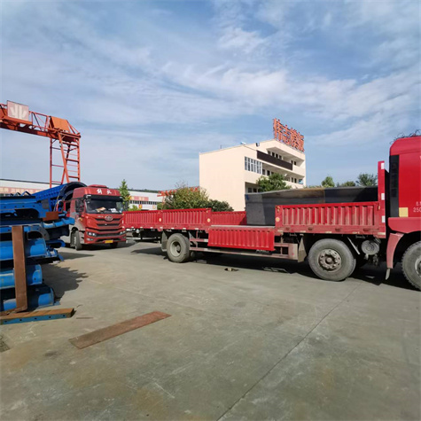 河南鋼模板廠家圓柱鋼模板發(fā)往濟新項目部