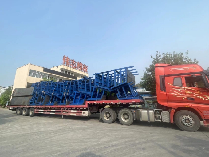 鄭州鋼模板工廠發貨箱梁模板